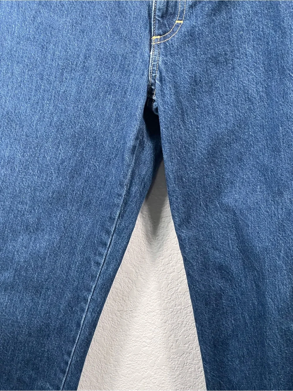 AMO - BILLIE JEANS Cropped Straight Leg Sz 27 Cotton in Stunner